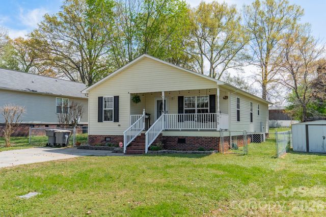 1015 S Walnut Street, Kannapolis, NC 28081