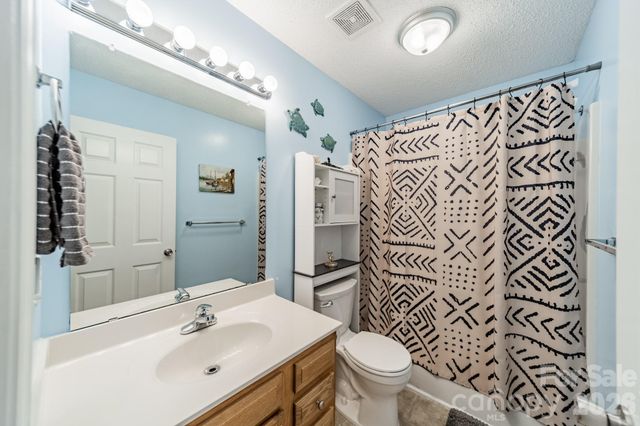 1015 S Walnut Street, Kannapolis, NC 28081