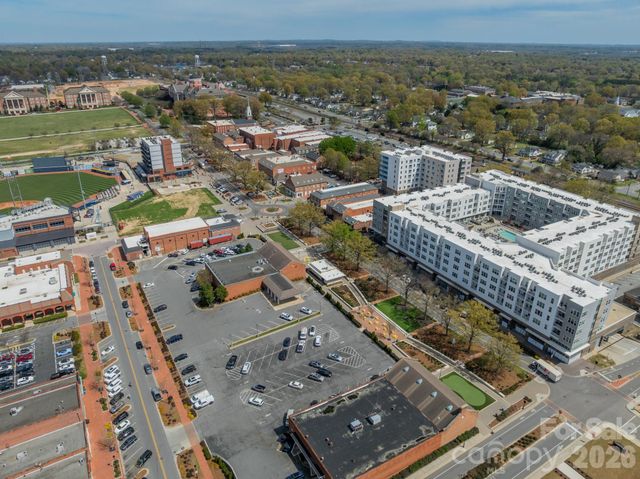 1015 S Walnut Street, Kannapolis, NC 28081