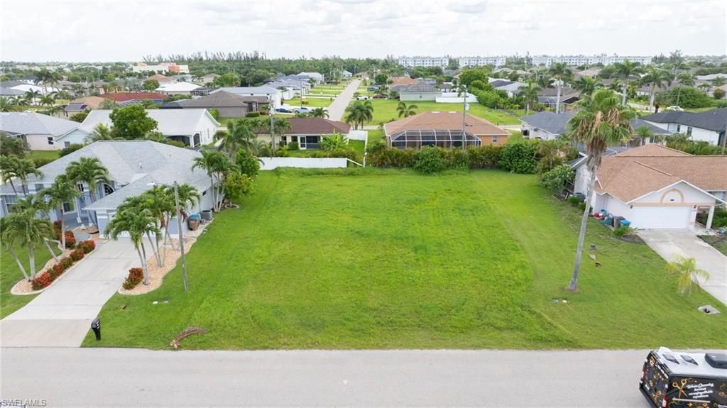 2247 SW 27th ST, CAPE CORAL, FL 33914 — photo 3