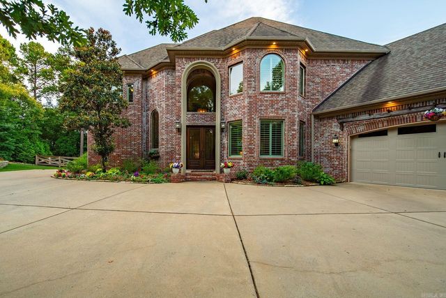5100 Mchenry Creek Circle, Little Rock, AR 72210