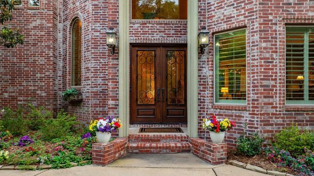 5100 Mchenry Creek Circle, Little Rock, AR 72210