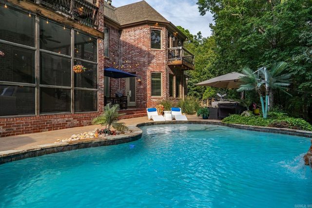 5100 Mchenry Creek Circle, Little Rock, AR 72210