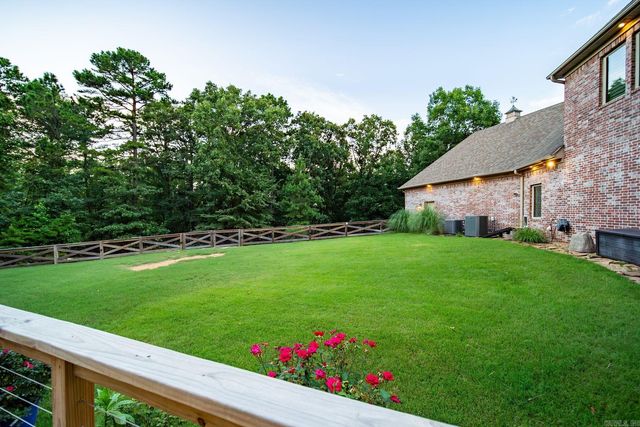 5100 Mchenry Creek Circle, Little Rock, AR 72210