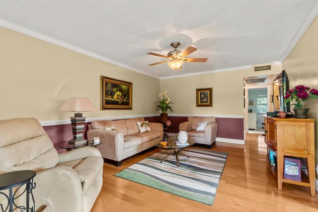 144 Tilford G Place 144, Deerfield Beach, FL 33442