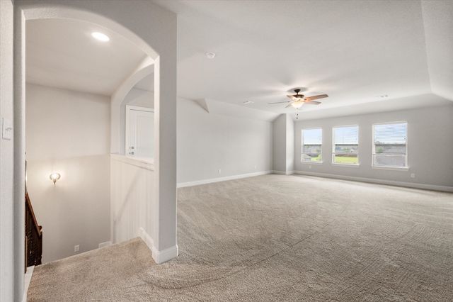 312 Equestrian Drive, Waxahachie, TX 75165