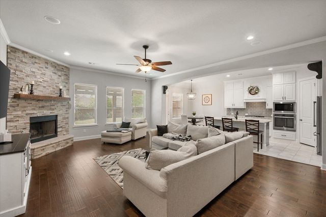 312 Equestrian Drive, Waxahachie, TX 75165