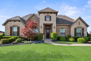 312 Equestrian Drive, Waxahachie, TX 75165