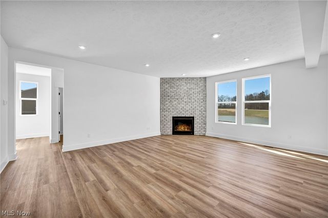 3612 Great Windsor Lane, Green, OH 44685