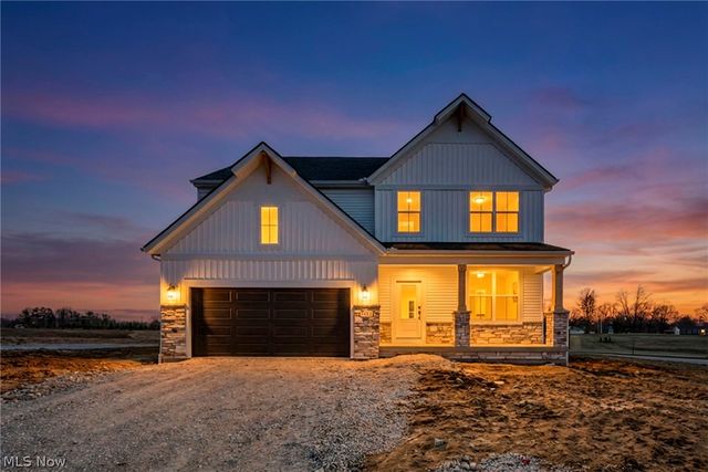 3612 Great Windsor Lane, Green, OH 44685