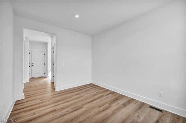 3612 Great Windsor Lane, Green, OH 44685