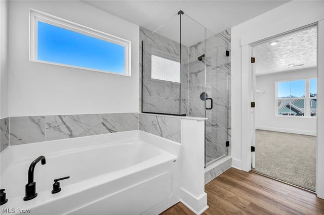 3612 Great Windsor Lane, Green, OH 44685