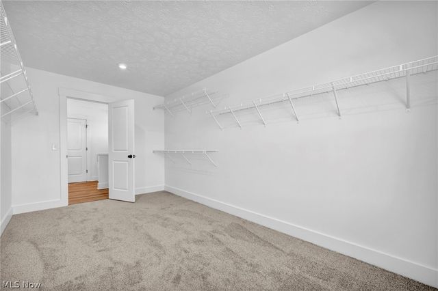 3612 Great Windsor Lane, Green, OH 44685