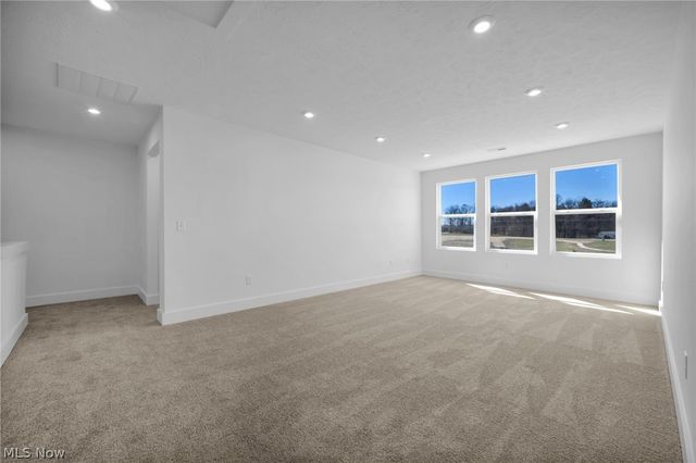 3612 Great Windsor Lane, Green, OH 44685