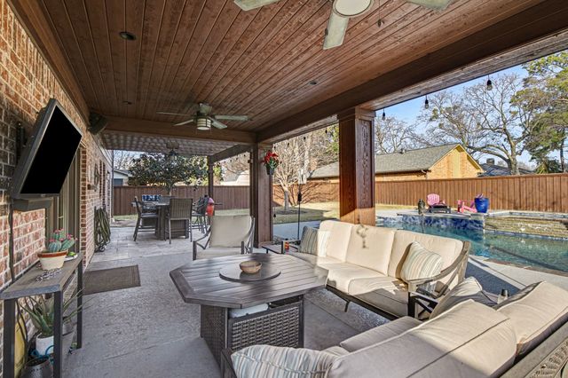 3538 Mercury Drive, Grapevine, TX 76051