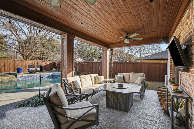 3538 Mercury Drive, Grapevine, TX 76051