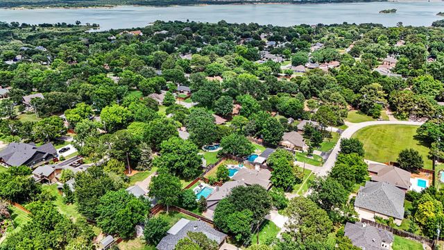 3538 Mercury Drive, Grapevine, TX 76051
