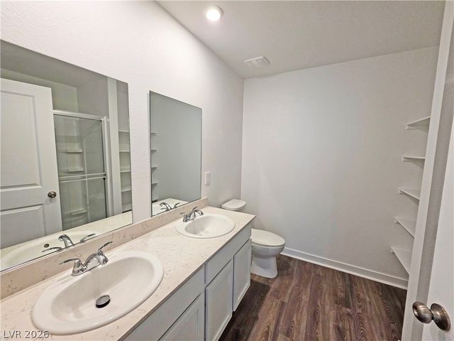 710 East Huyana Wind Drive, Pahrump, NV 89048