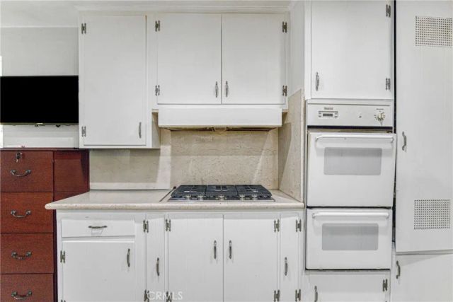 1045 Sierra Madre Villa, Pasadena, CA 91107