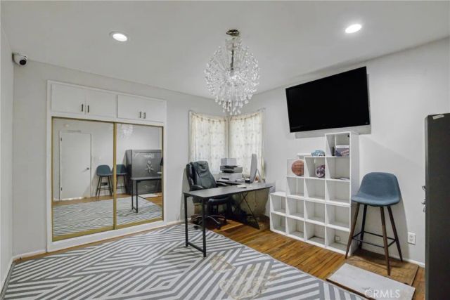 1045 Sierra Madre Villa, Pasadena, CA 91107