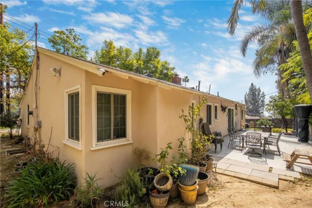 1045 Sierra Madre Villa, Pasadena, CA 91107