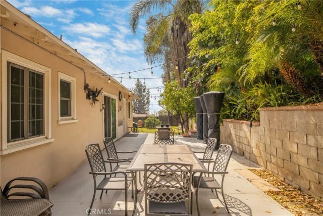 1045 Sierra Madre Villa, Pasadena, CA 91107