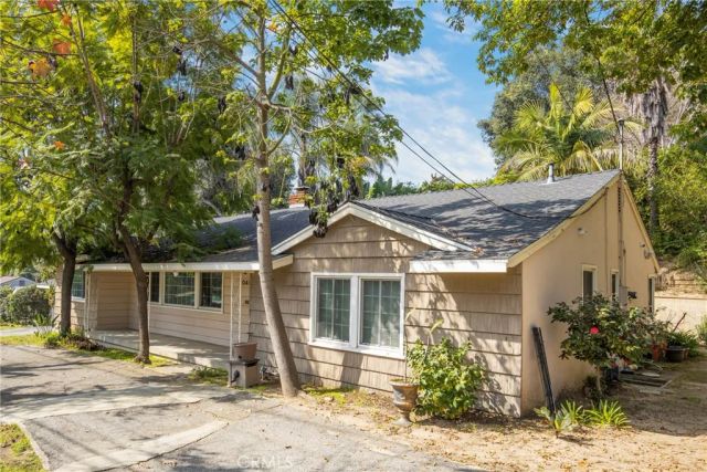 1045 Sierra Madre Villa, Pasadena, CA 91107