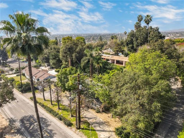 1045 Sierra Madre Villa, Pasadena, CA 91107