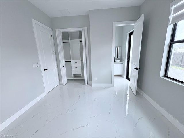 213 Kismet PKWY E, Cape Coral, FL 33909