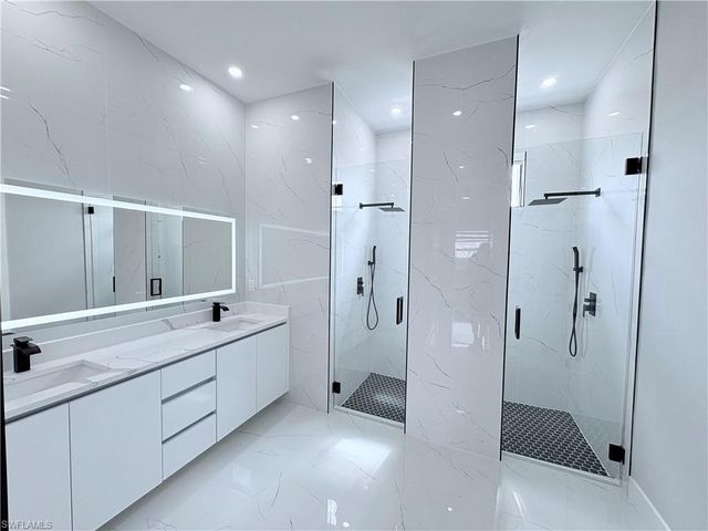 213 Kismet PKWY E, Cape Coral, FL 33909