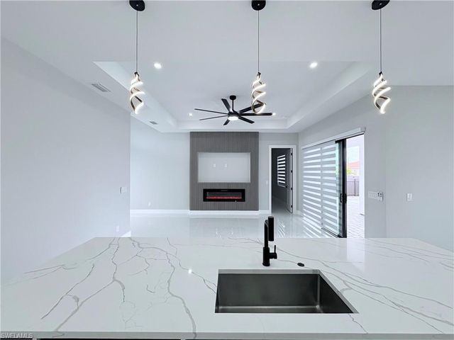 213 Kismet PKWY E, Cape Coral, FL 33909