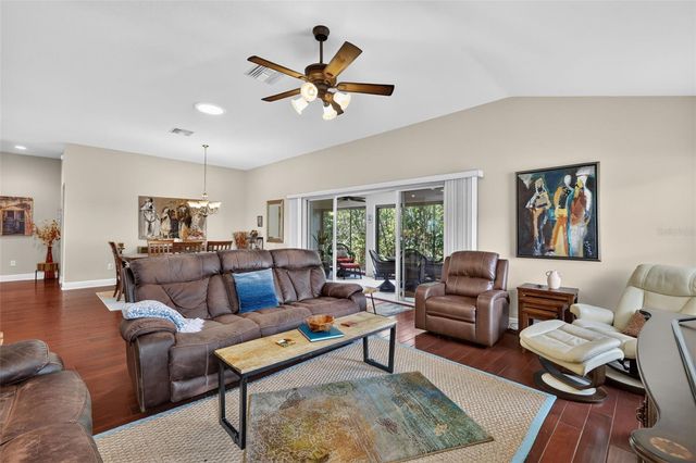1583 LEMON LOOP, The Villages, FL 32163