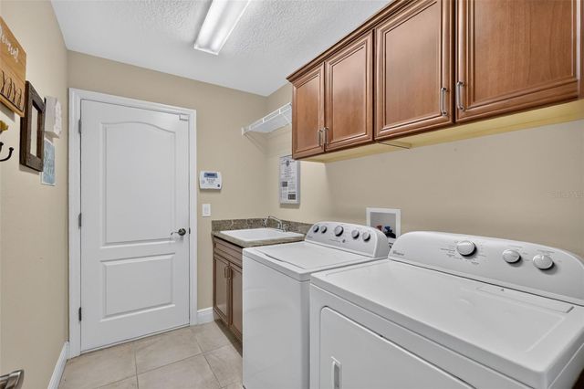 1583 LEMON LOOP, The Villages, FL 32163