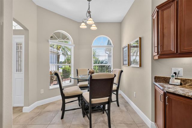 1583 LEMON LOOP, The Villages, FL 32163