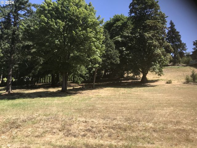 Butte Ln, Eugene, OR 97401