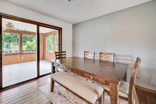 1289 Crossing Ridge Trail, Sun Prairie, WI 53590