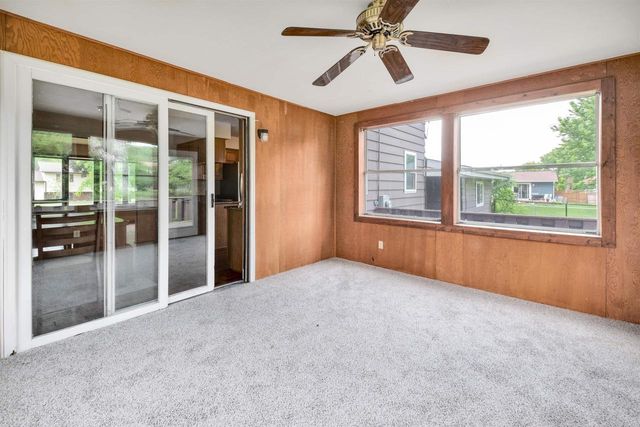 1289 Crossing Ridge Trail, Sun Prairie, WI 53590