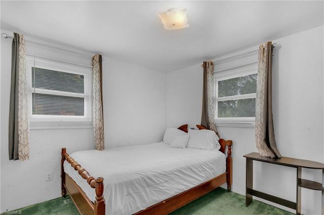 7121 Ridge Road, Tobaccoville, NC 27050