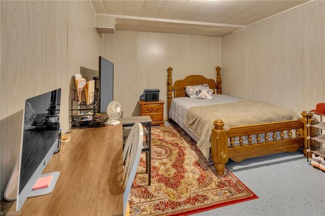 7121 Ridge Road, Tobaccoville, NC 27050