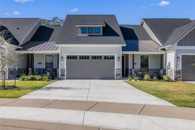 5045 Mooney Falls Drive, Bryan, TX 77802
