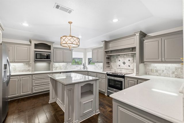 1485 County Road 2011, Glen Rose, TX 76690