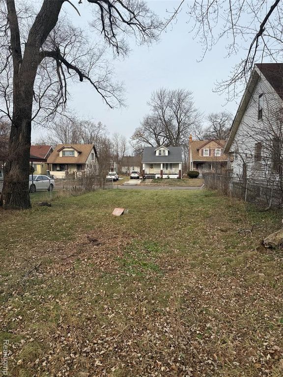 8321 Chalfonte Street, Detroit, MI 48238