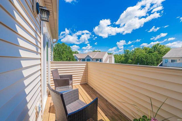 3705 E Barrington Dr Apt 206, Bloomington, IN 47408