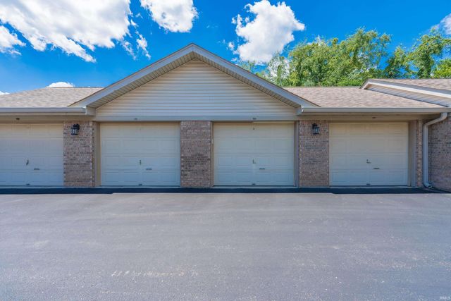 3705 E Barrington Dr Apt 206, Bloomington, IN 47408