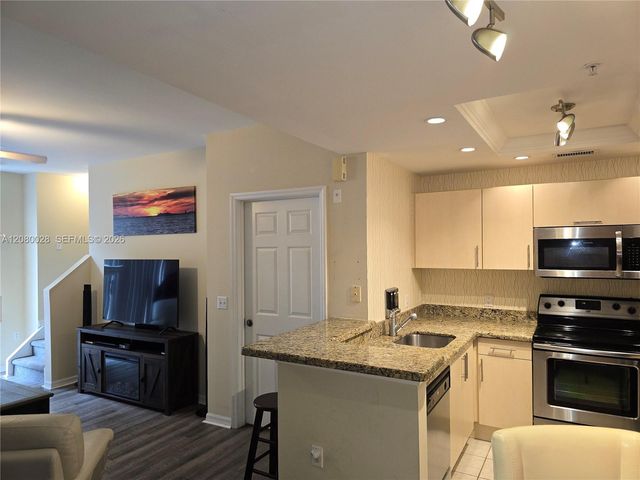 2107 SE 10th Avenue 818, Fort Lauderdale, FL 33316