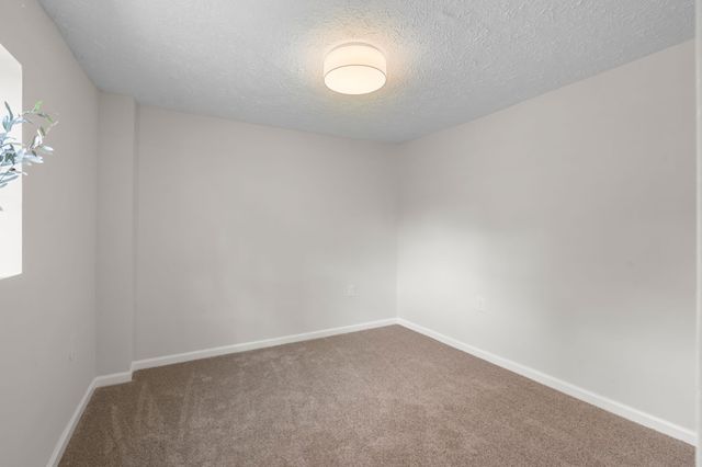 698 Chambers St, Gallatin, TN 37066