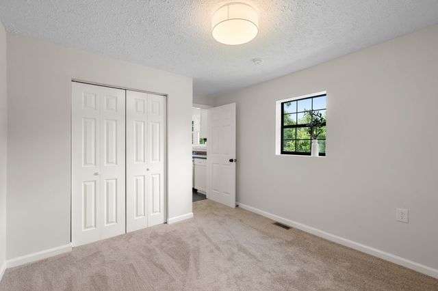 698 Chambers St, Gallatin, TN 37066