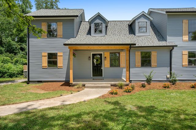 698 Chambers St, Gallatin, TN 37066