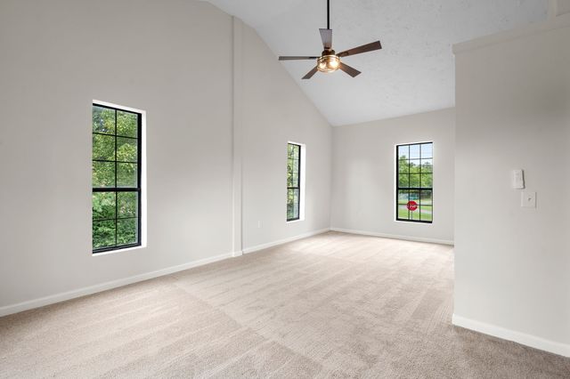 698 Chambers St, Gallatin, TN 37066