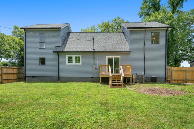 698 Chambers St, Gallatin, TN 37066